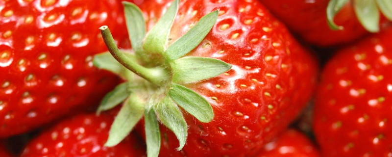 车厘子跟草莓能一起吃吗