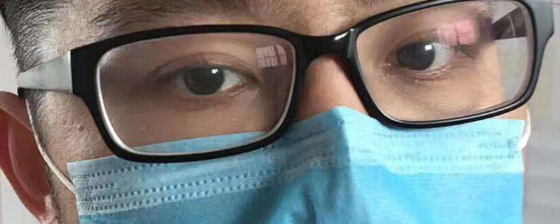 为什么护士眼镜戴口罩不起雾